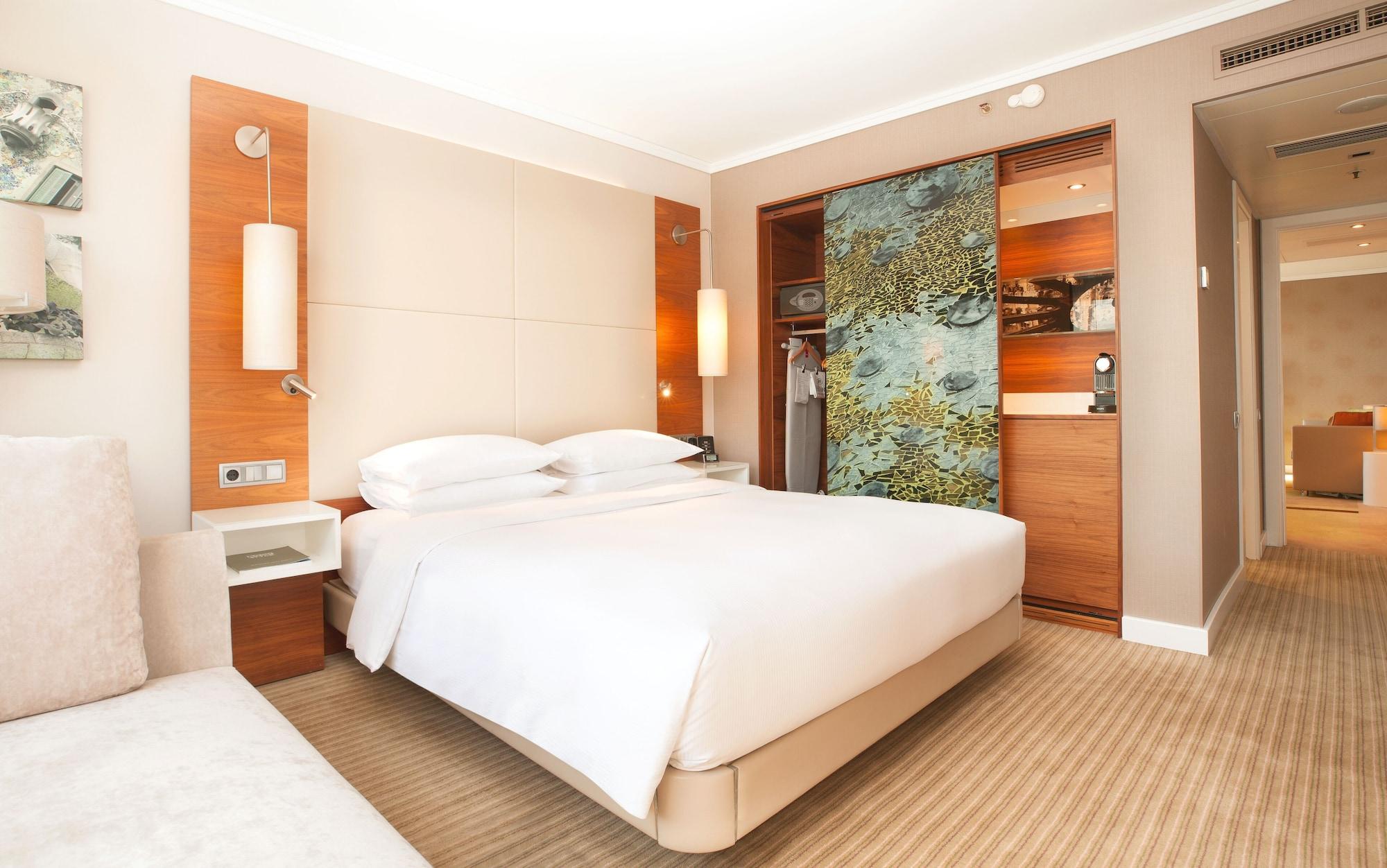 Hilton Barcelona Hotel Bagian luar foto