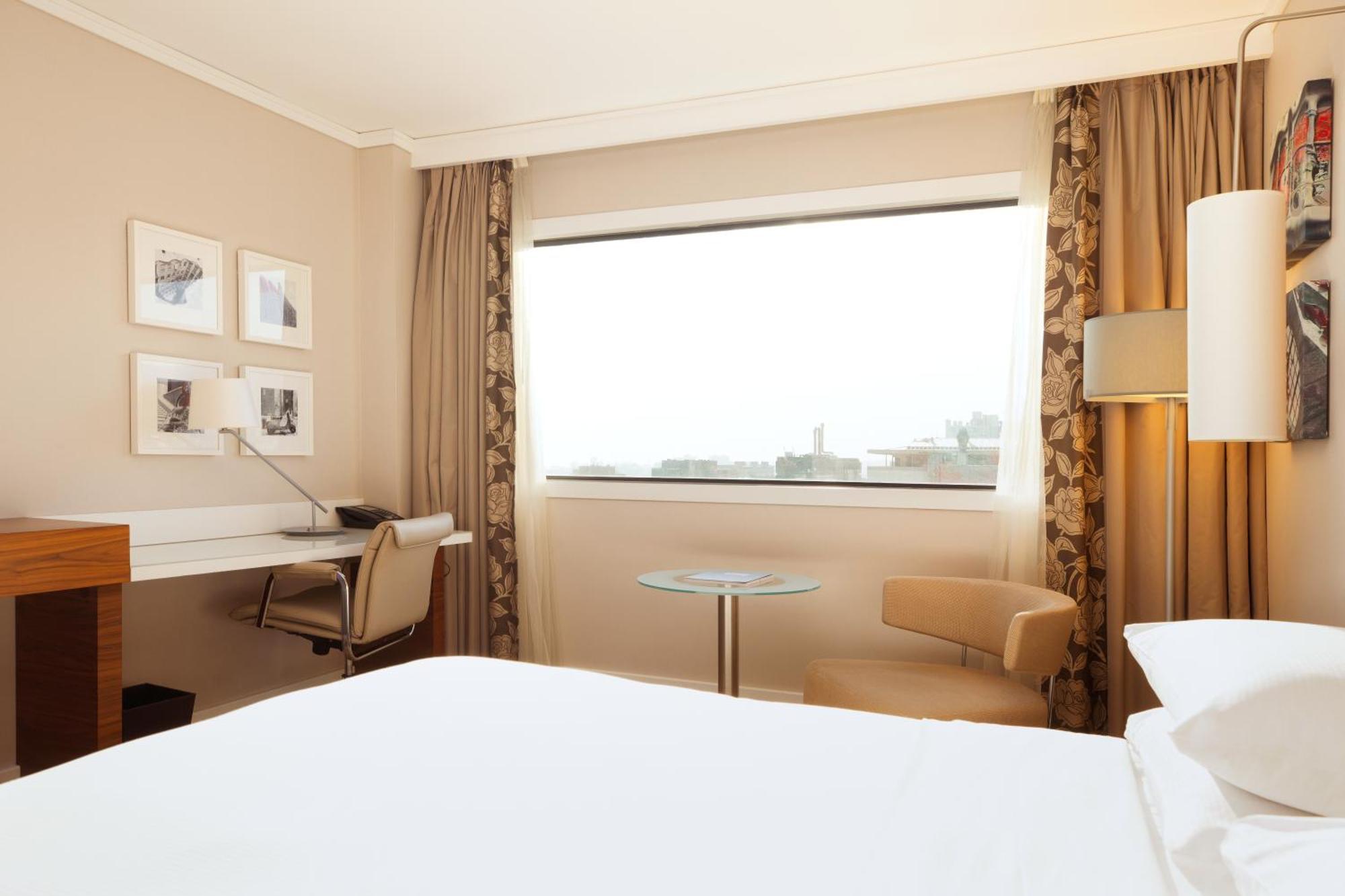 Hilton Barcelona Hotel Bagian luar foto