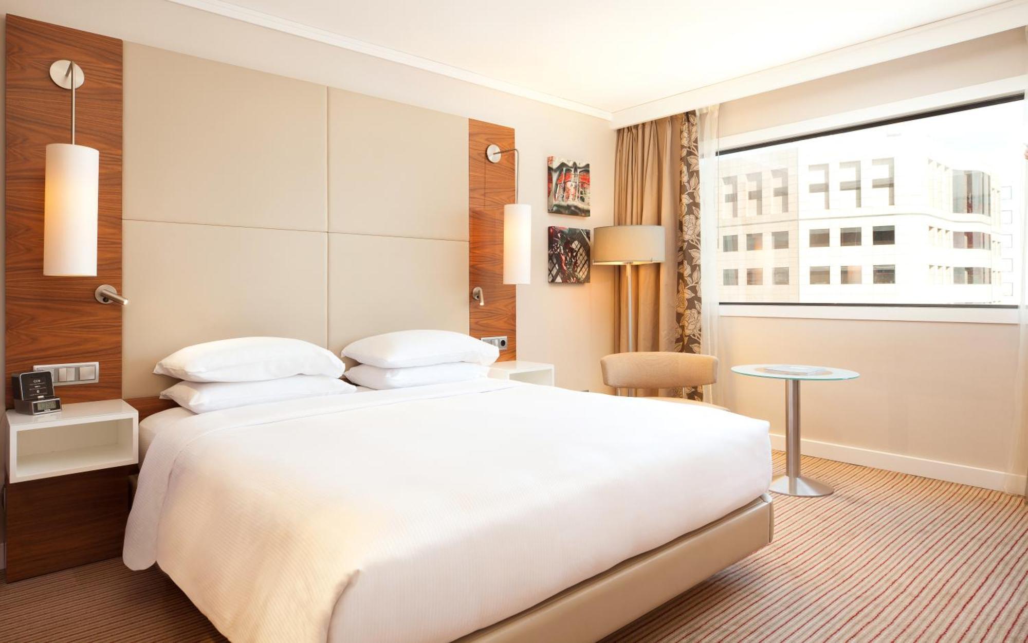 Hilton Barcelona Hotel Bagian luar foto