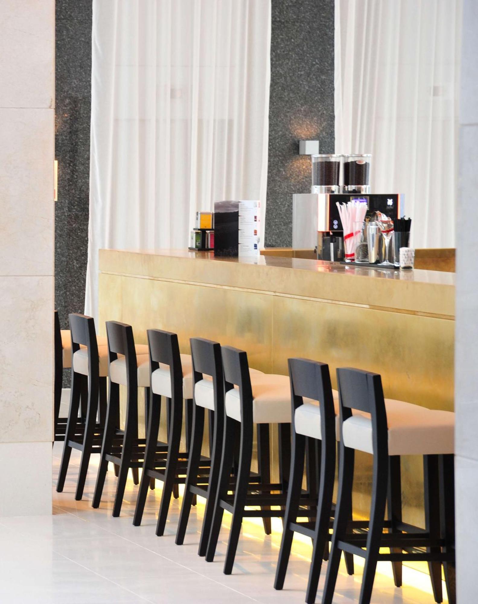Hilton Barcelona Hotel Bagian luar foto